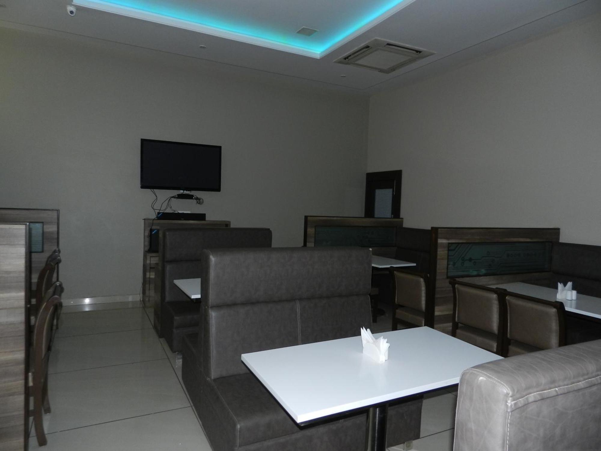 Hotel K Square Kolhapur Exterior photo
